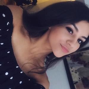 Meet your Posher, Marithza